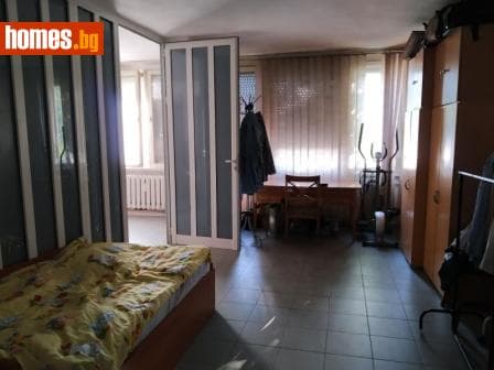 Четиристаен, 89m²