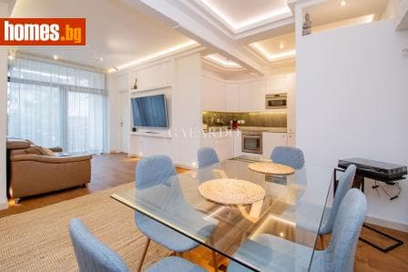 Тристаен, 86m²