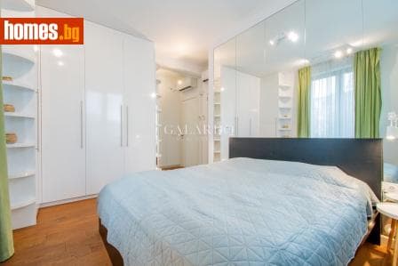 Тристаен, 86m²