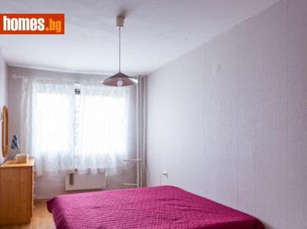 Тристаен, 110m²