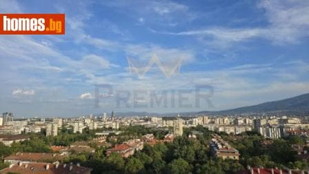 Тристаен, 110m²