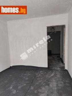 Двустаен, 65m²
