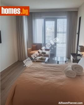 Тристаен, 89m²