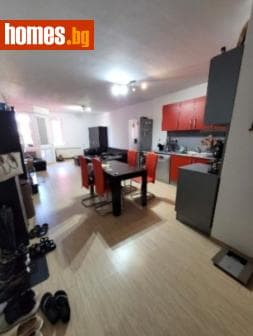 Двустаен, 75m²