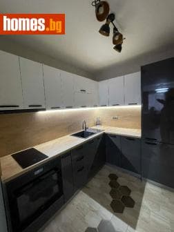 Двустаен, 67m²