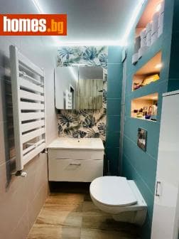 Двустаен, 67m²