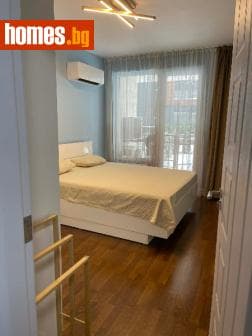 Двустаен, 67m²