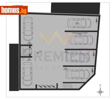 Тристаен, 93m²