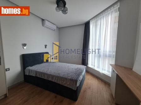 Тристаен, 111m²