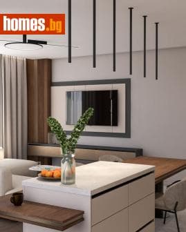 Тристаен, 103m²