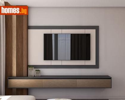 Тристаен, 103m²