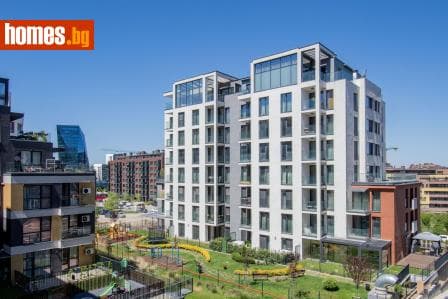 Тристаен, 103m²