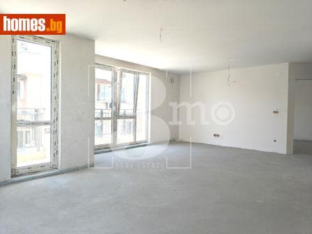 Тристаен, 170m²