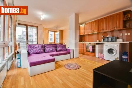 Тристаен, 101m²