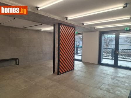 Тристаен, 154m²