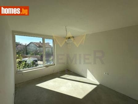 Двустаен, 83m²