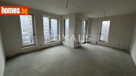 Тристаен, 103m²