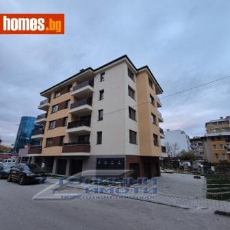 Тристаен, 105m²
