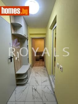 Двустаен, 65m²