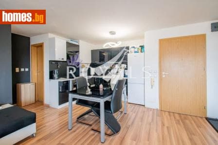 Двустаен, 65m²