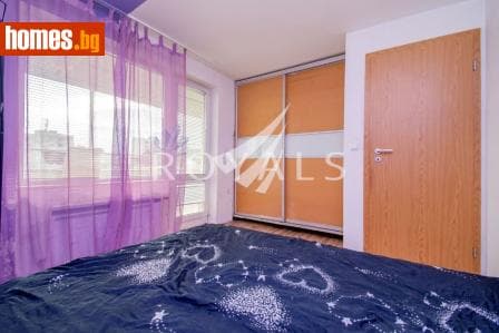 Двустаен, 65m²
