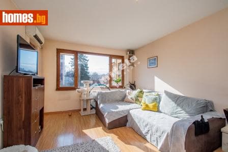 Двустаен, 68m²