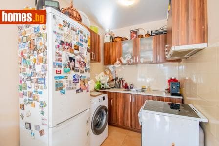 Двустаен, 68m²