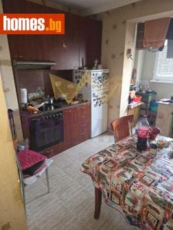 Двустаен, 65m²