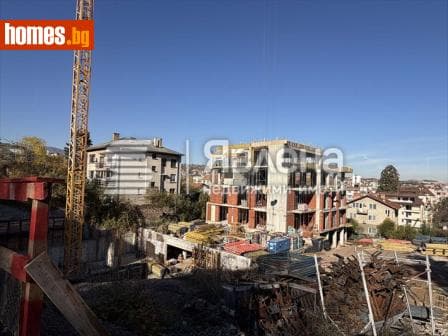 Двустаен, 82m²