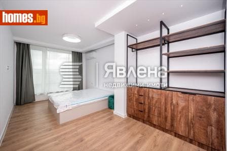Тристаен, 134m²