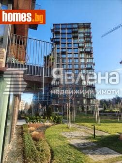 Тристаен, 139m²