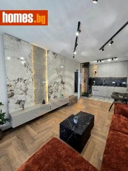 Двустаен, 67m²