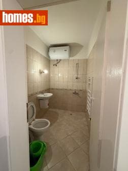 Тристаен, 153m²