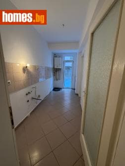 Тристаен, 153m²