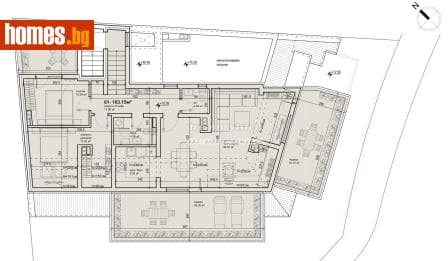 Тристаен, 193m²