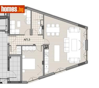 Тристаен, 252m²