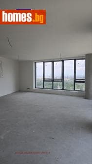 Четиристаен, 228m²