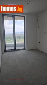 Четиристаен, 228m²