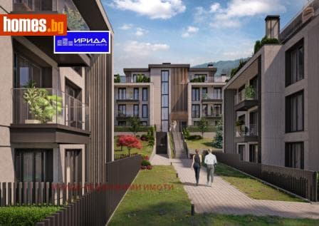 Тристаен, 111m²