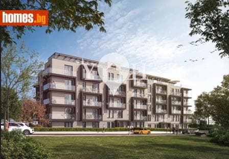 Тристаен, 90m²