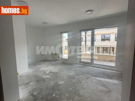 Тристаен, 169m²