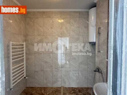 Тристаен, 169m²