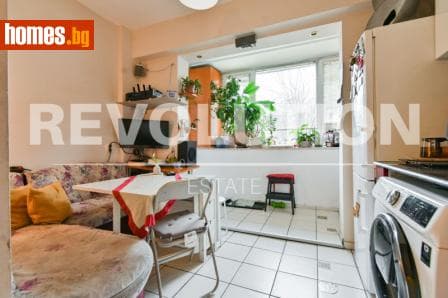 Двустаен, 70m²