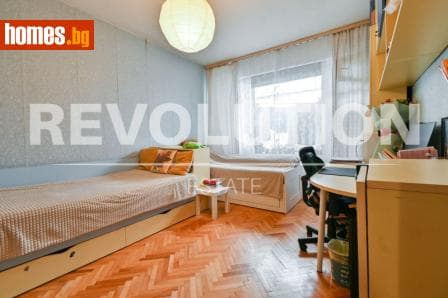 Двустаен, 70m²