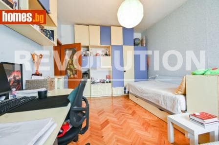 Двустаен, 70m²