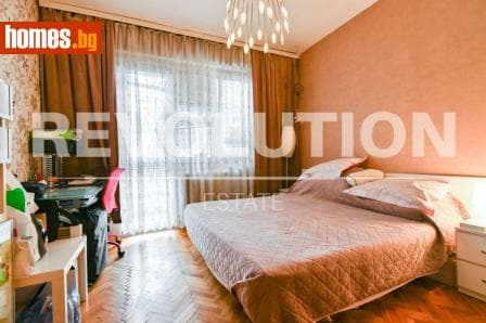 Двустаен, 70m²