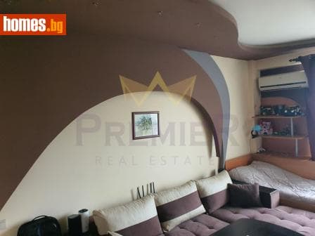 Двустаен, 70m²