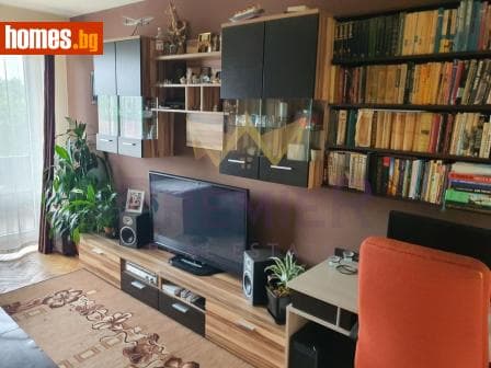 Двустаен, 70m²
