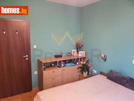 Двустаен, 70m²