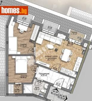 Тристаен, 79m²